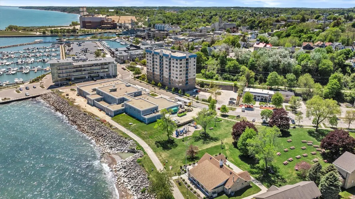 415 N Lake STREET #203, Port Washington, WI 53074 - #1