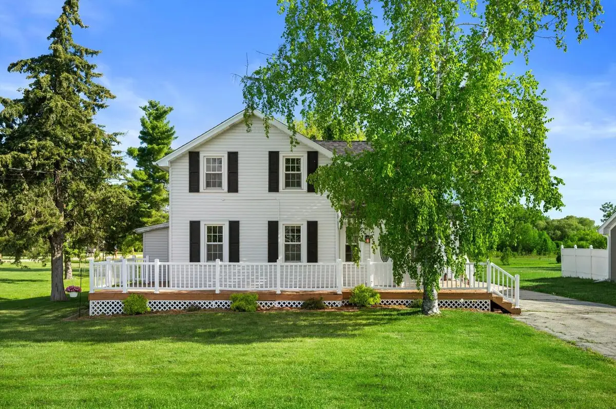 808 E Fitzsimmons ROAD, Oak Creek, WI 53154 - #1