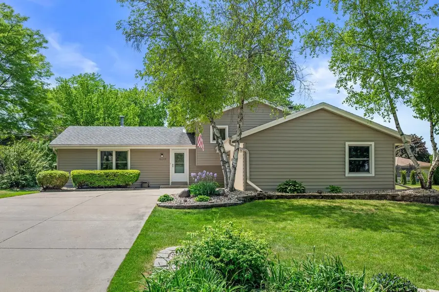 16005 W Allison DRIVE, New Berlin, WI 53151 - #2