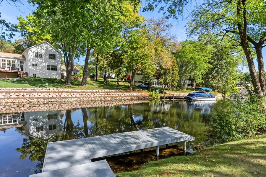 W5225 Sterlingworth COURT, Elkhorn, WI 53121 - #2