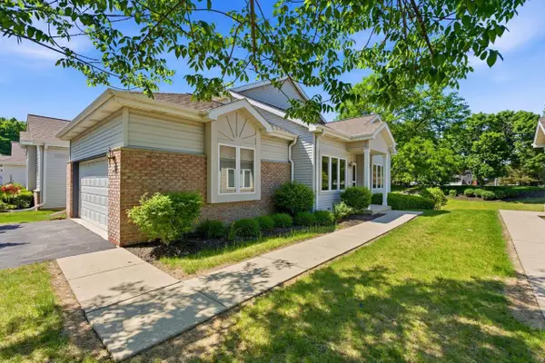 4650 S Forest Point BOULEVARD, New Berlin, WI 53151