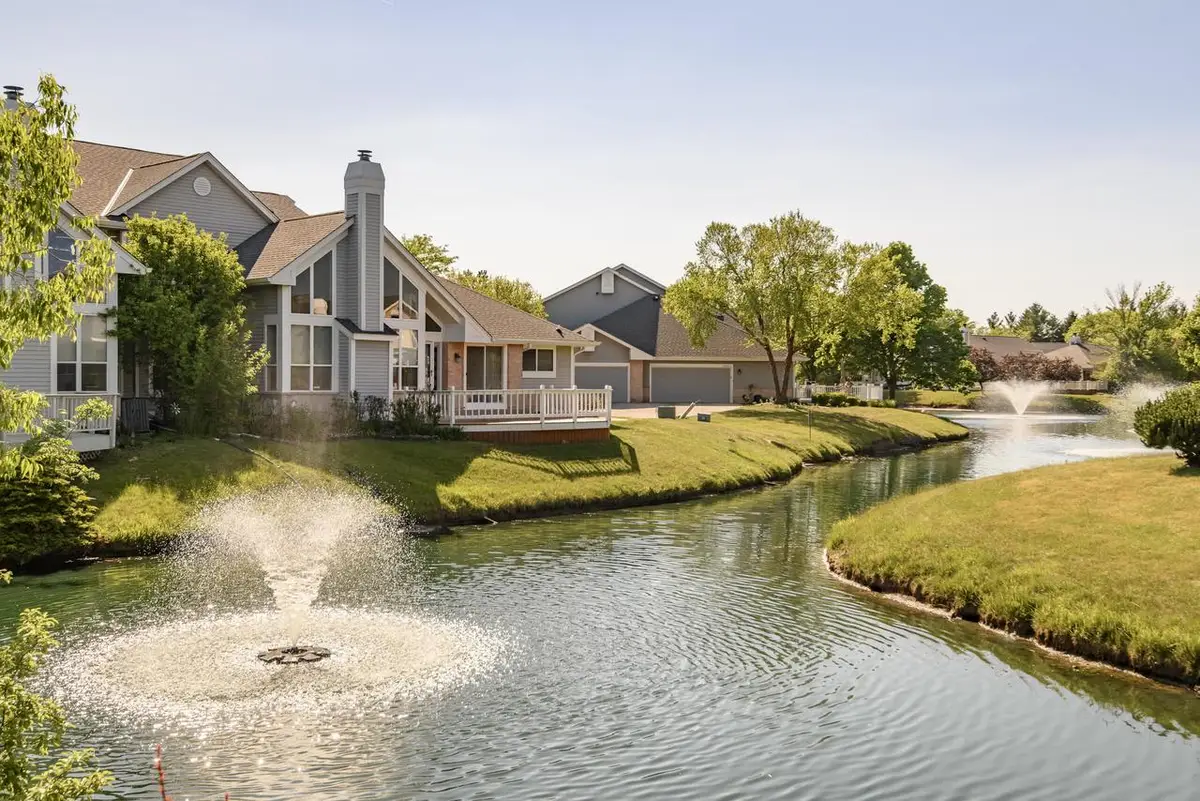 14142 W Waters WAY, New Berlin, WI 53151 - #1