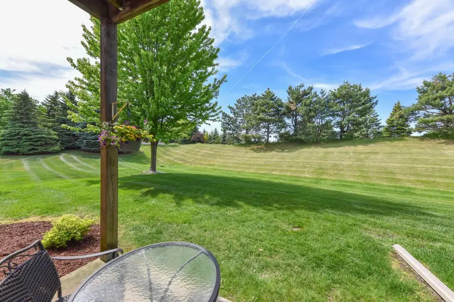 1522 Iroquois AVENUE, Grafton, WI 53024 - #3