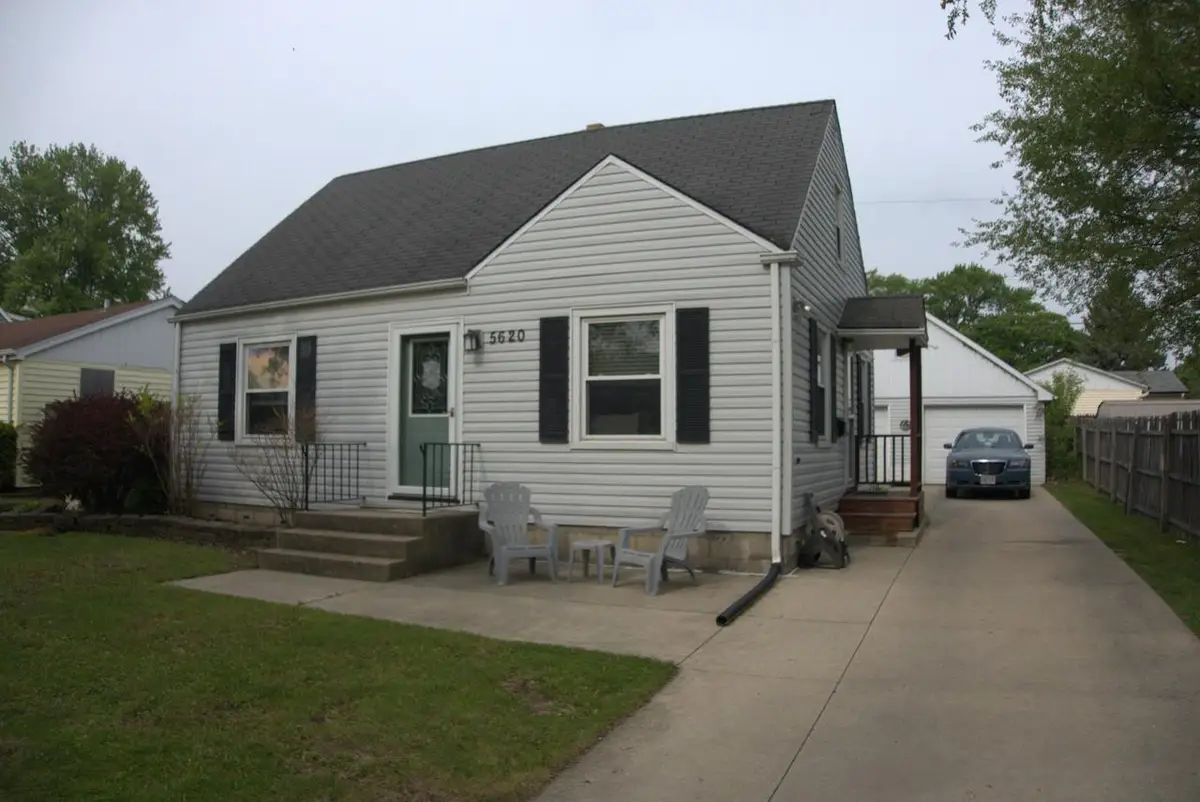 5620 43rd AVENUE, Kenosha, WI 53144 - #1
