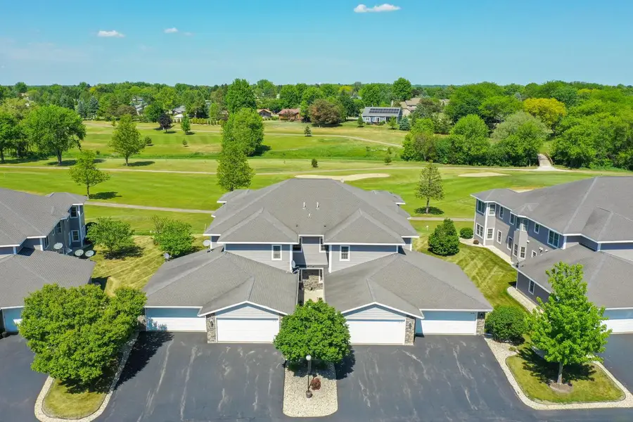 208 Potter ROAD #201, Elkhorn, WI 53121 - #3