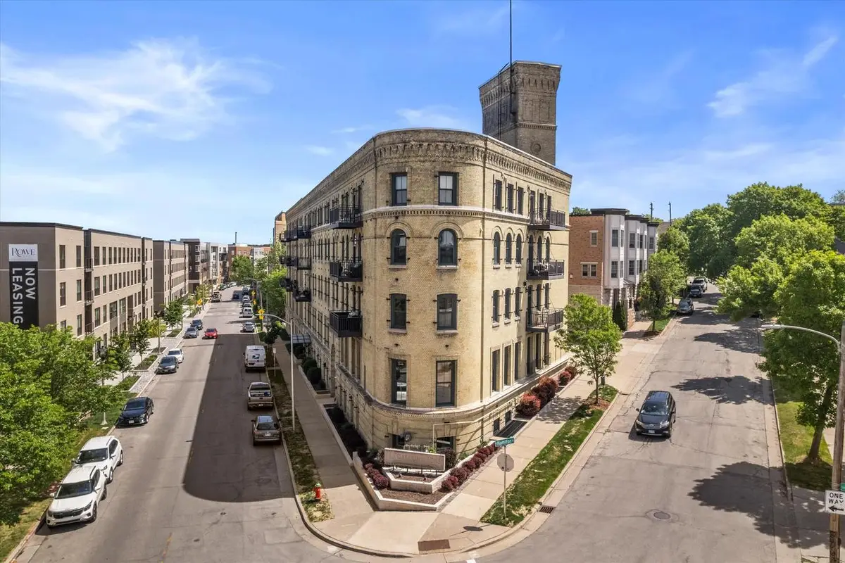 1818 N Water STREET #303, Milwaukee, WI 53202 - #1