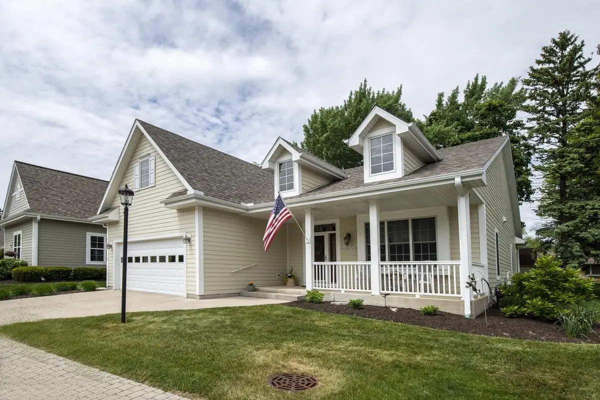 N63W23898 Terrace DRIVE #17, Sussex, WI 53089 - #1