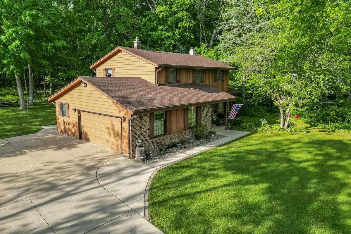 N92W25490 Blue Heron DRIVE, Lisbon, WI 53089 - #1