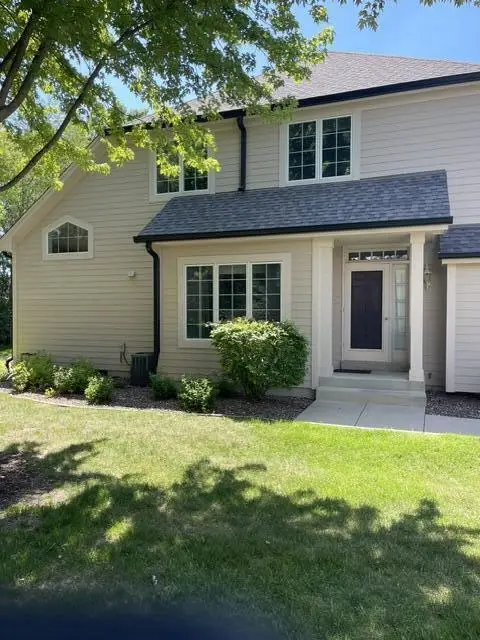 411 Meadowdale DRIVE #1, Waukesha, WI 53188 - #3