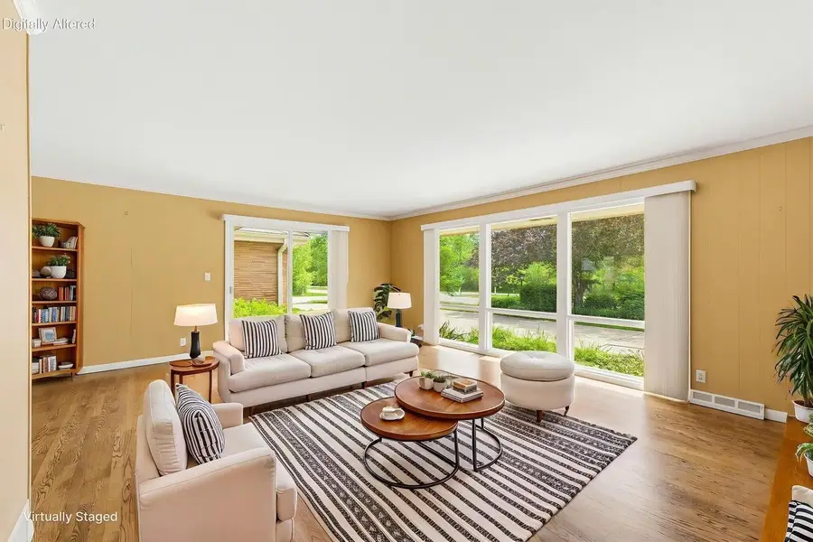 6757 N Santa Monica BOULEVARD, Fox Point, WI 53217 - #3