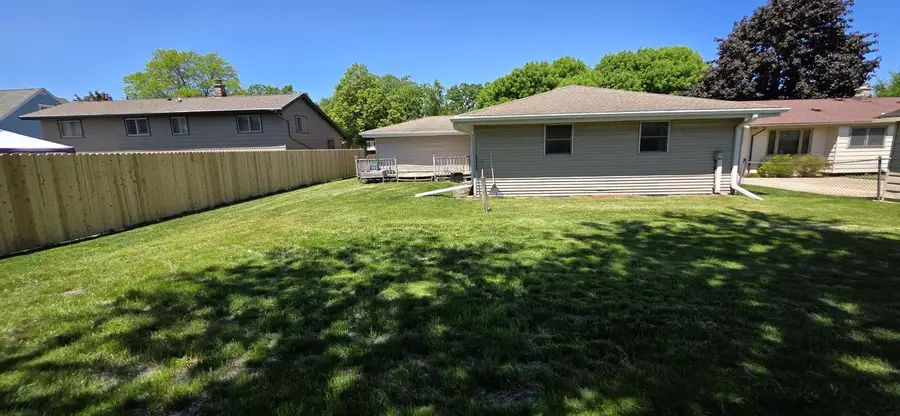 5611 Windward DRIVE, Racine, WI 53406 - #2