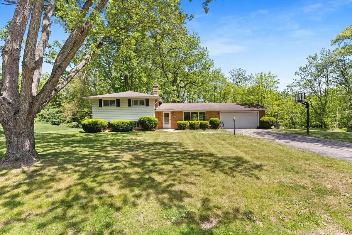 1940 Woodland DRIVE, Caledonia, WI 53108 - #1