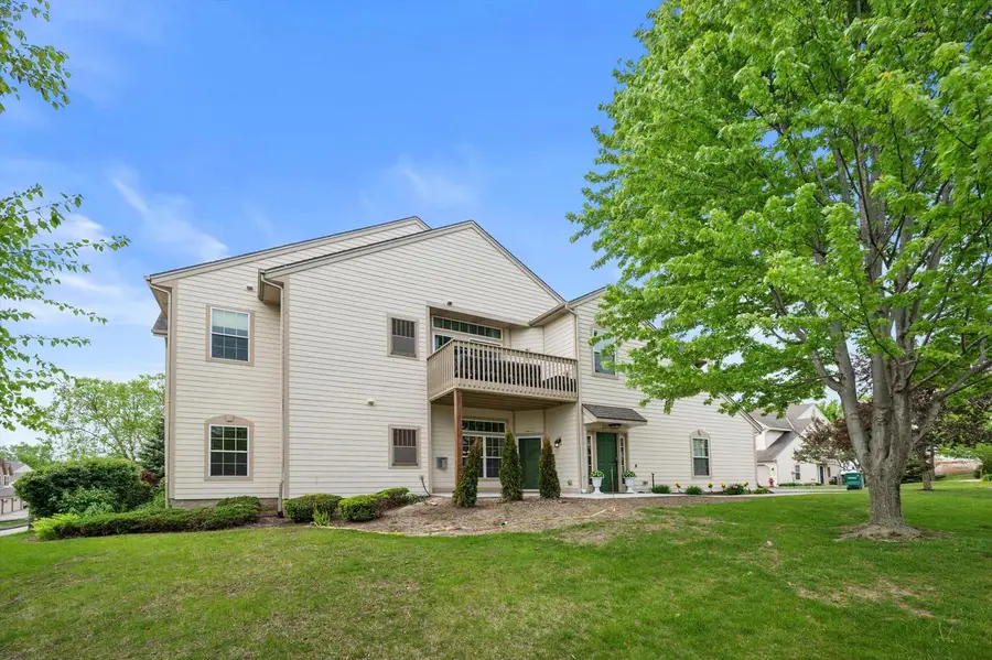 8614 S Stratford ROAD, Oak Creek, WI 53154 - #2