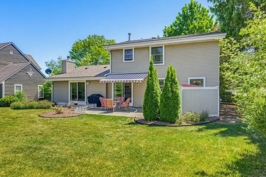 N79W15586 Deerfield TRAIL, Menomonee Falls, WI 53051 - #3