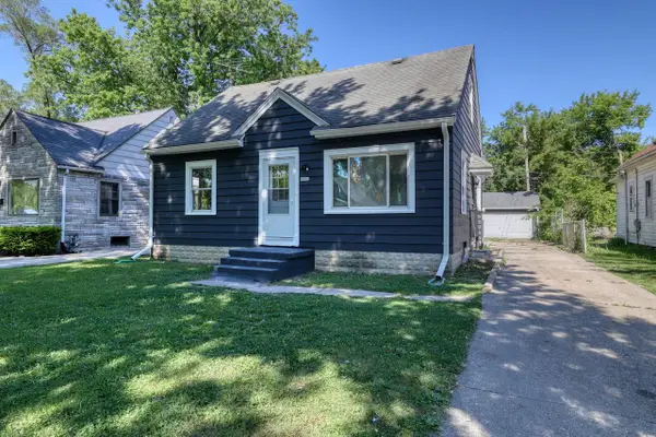 4880 N 49th STREET, Milwaukee, WI 53218