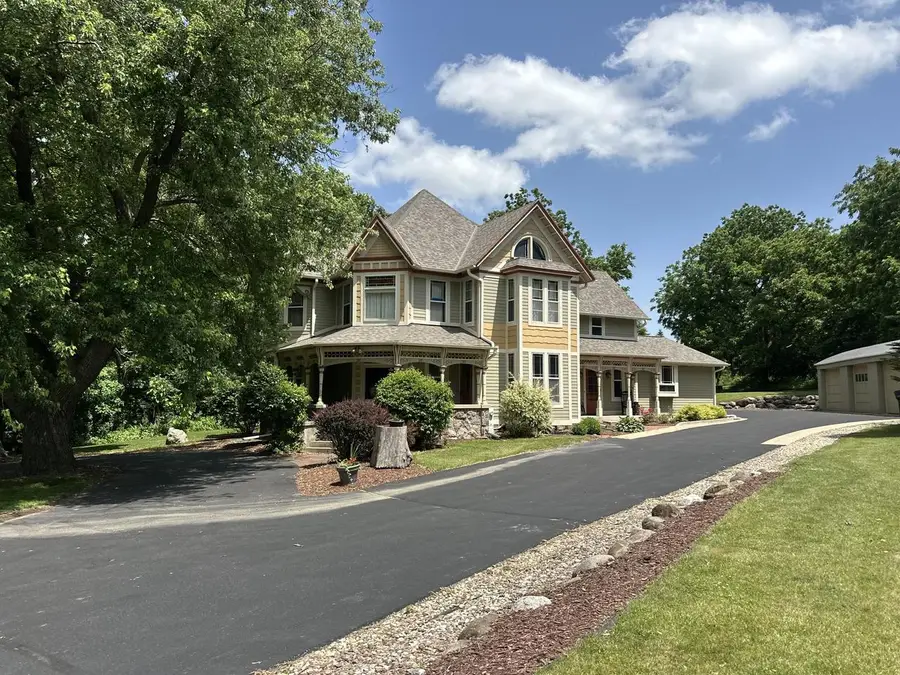 823 E Brandybrook ROAD, Wales, WI 53183 - #2