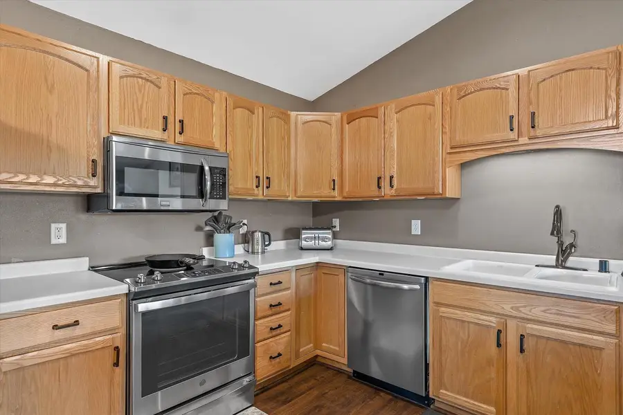 723 Wood River COURT #2, West Bend, WI 53095 - #3