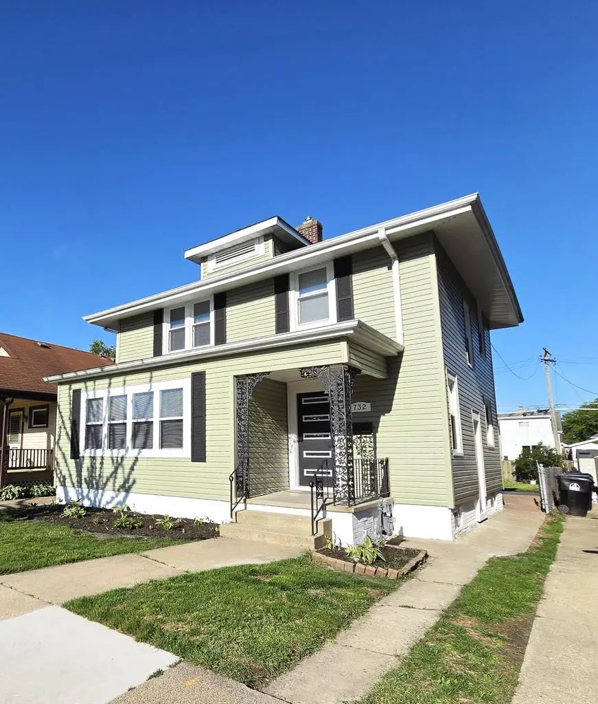 732 Arthur AVENUE, Racine, WI 53405 - #2