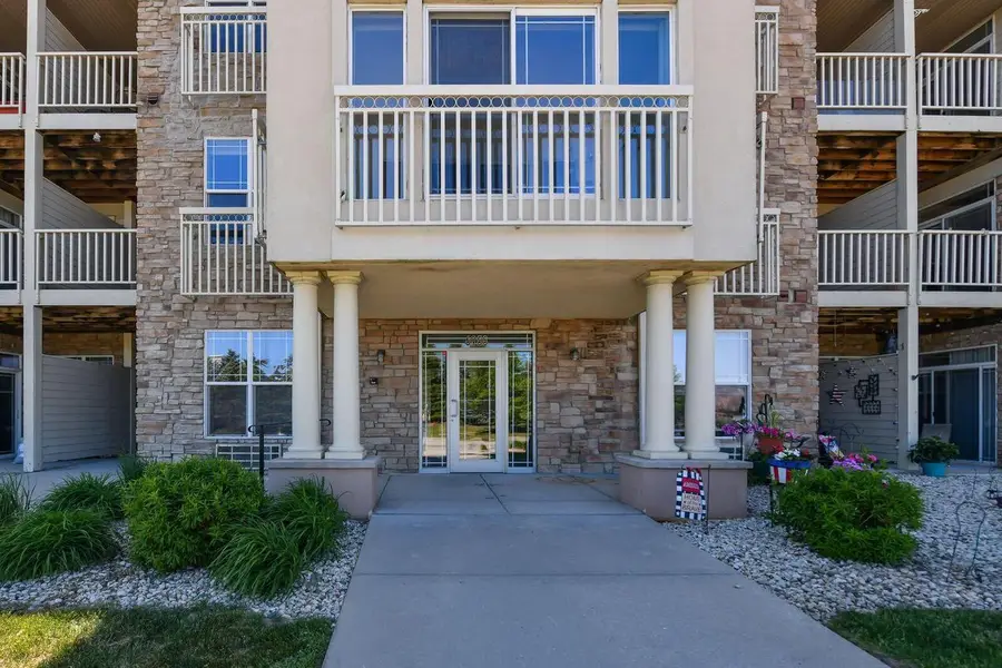 6955 S Riverwood BOULEVARD #211, Franklin, WI 53132 - #2