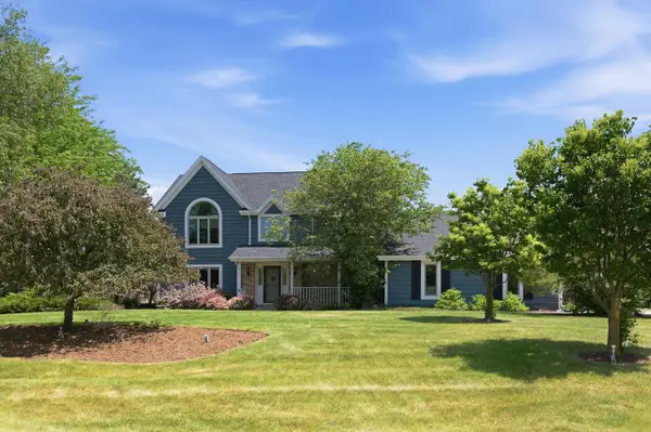 W330N5888 Cedar Bay DRIVE, Nashotah, WI 53058