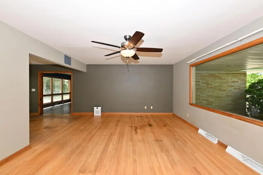 3825 Saint Clair STREET, Racine, WI 53402 - #3
