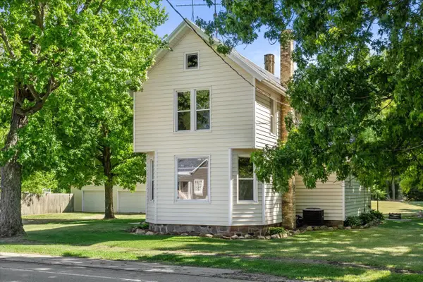 W1011 County Road CI, Helenville, WI 53137