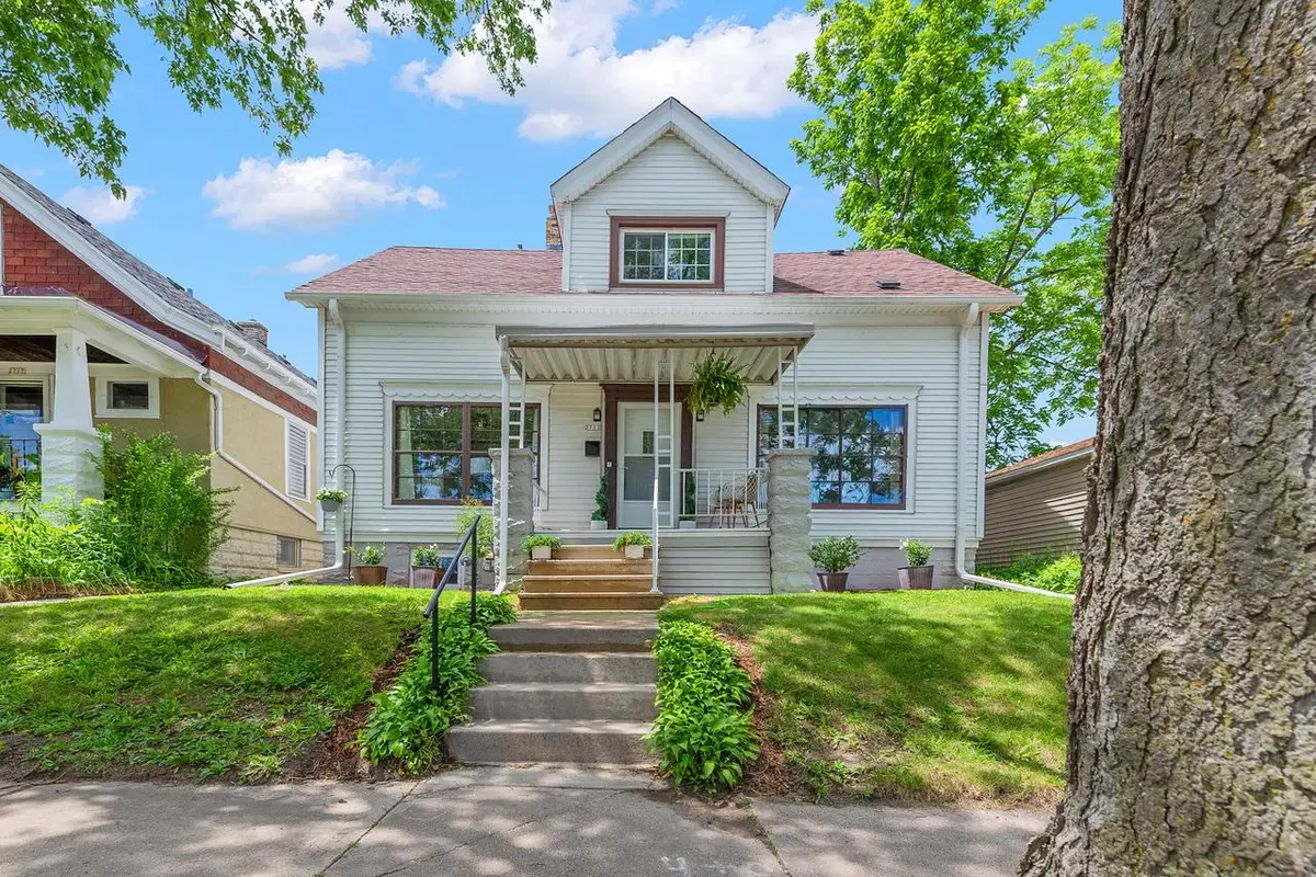 2713 S California STREET, Milwaukee, WI 53207 - #1