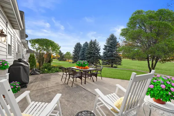 1758 Bess COURT, Oconomowoc, WI 53066