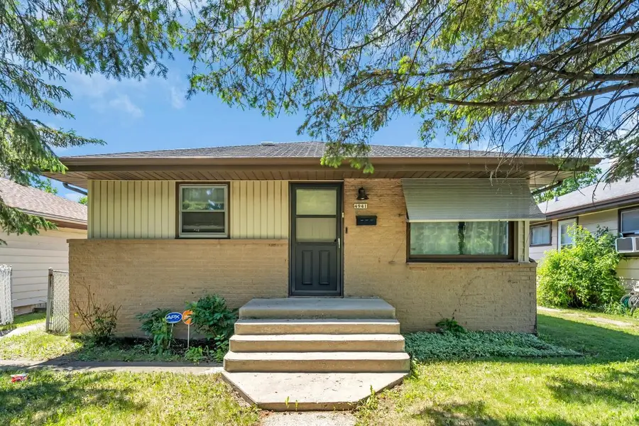 4941 N Sherman BOULEVARD, Milwaukee, WI 53209 - #2