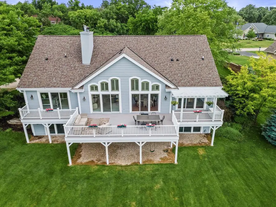 219 Muirfield COURT, North Prairie, WI 53153 - #2
