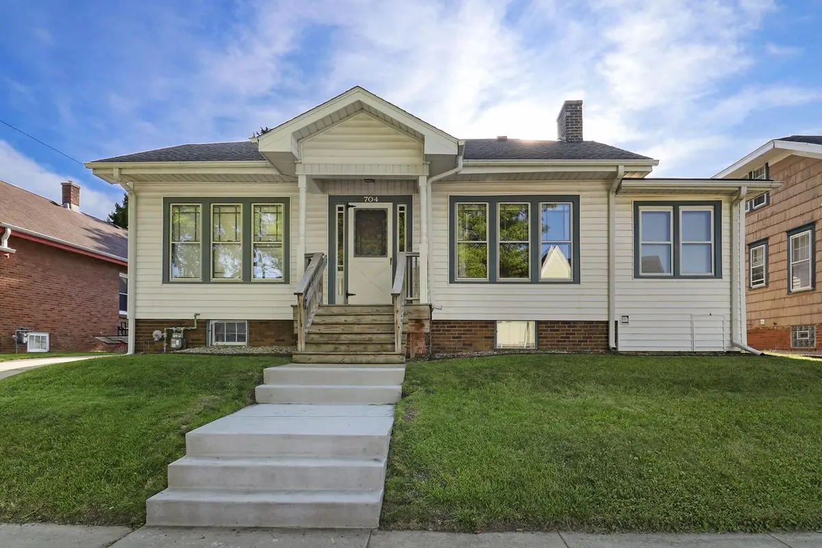704 Monroe AVENUE, Racine, WI 53405 - #1