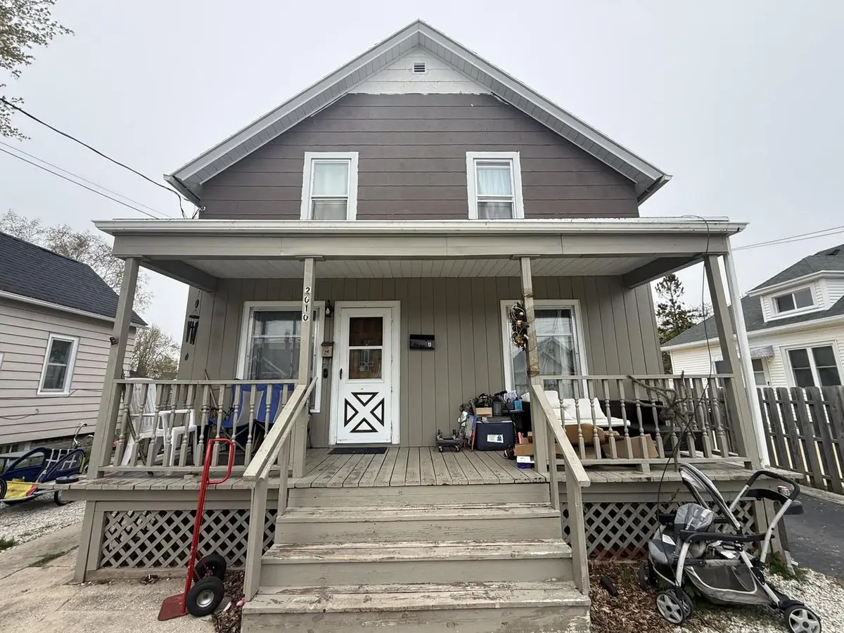 2010 Lincoln STREET, Two Rivers, WI 54241 - #1