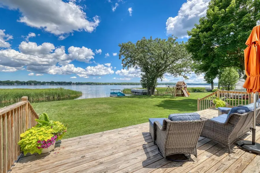 2818 Peninsula AVENUE, Delafield, WI 53018 - #3
