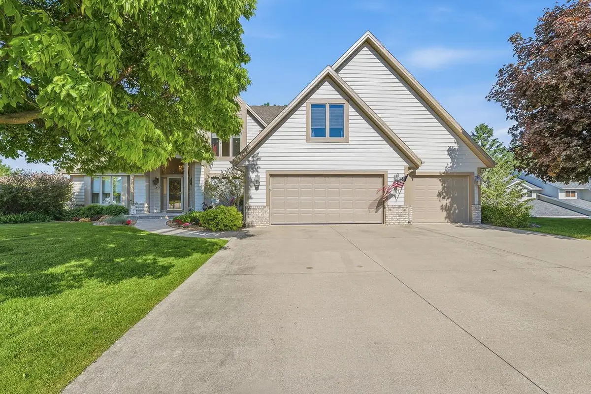787 Green Bay DRIVE, Mayville, WI 53050 - #1