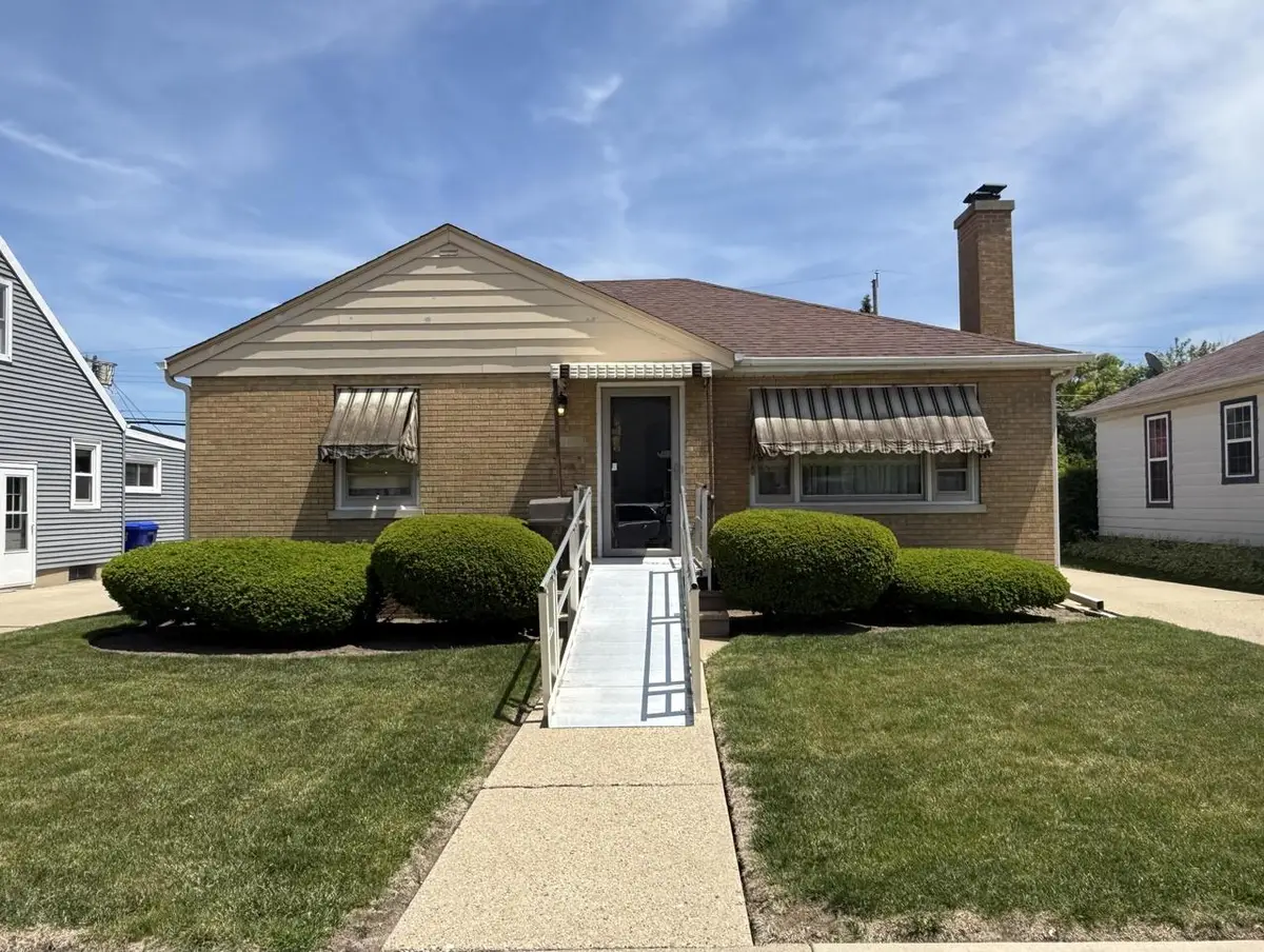 6113 44th AVENUE, Kenosha, WI 53142 - #1
