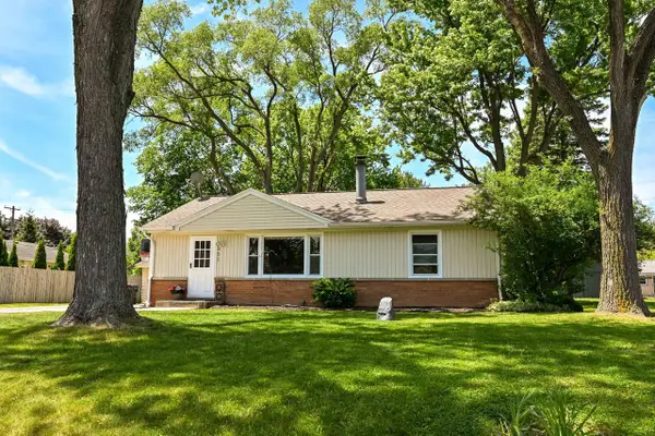 1551 S 168th STREET, New Berlin, WI 53151