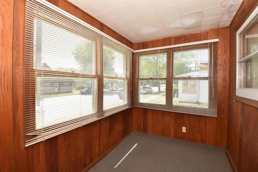 3842 E Layton AVENUE, Cudahy, WI 53110 - #3