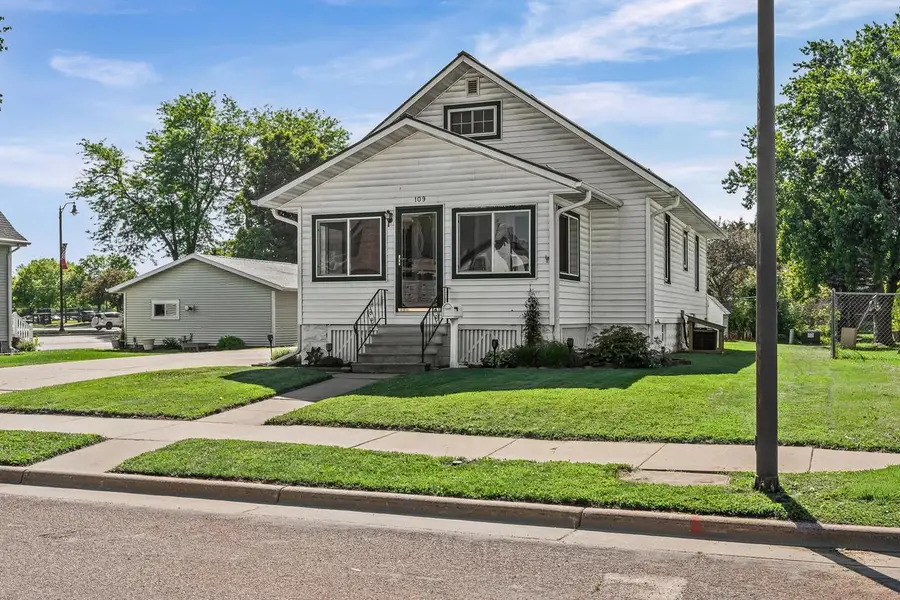 109 N Madison STREET, Arcadia, WI 54612 - #3