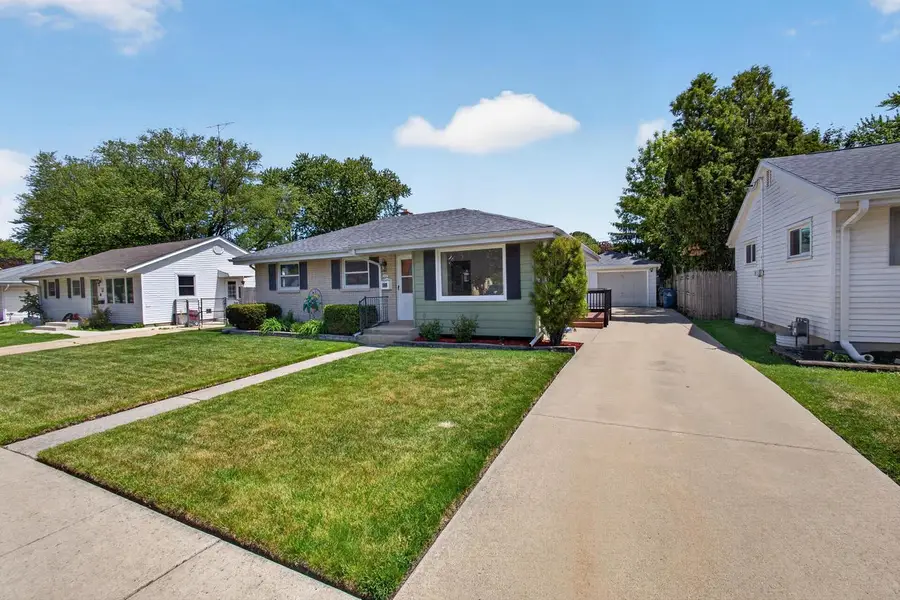 3633 Regency DRIVE, Racine, WI 53402 - #2