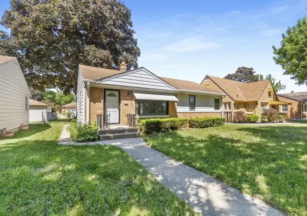 3925 N 79th STREET, Milwaukee, WI 53222