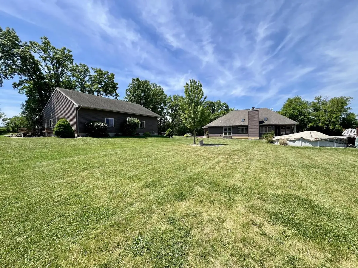 1909 S Britton ROAD, Kansasville, WI 53139 - #1