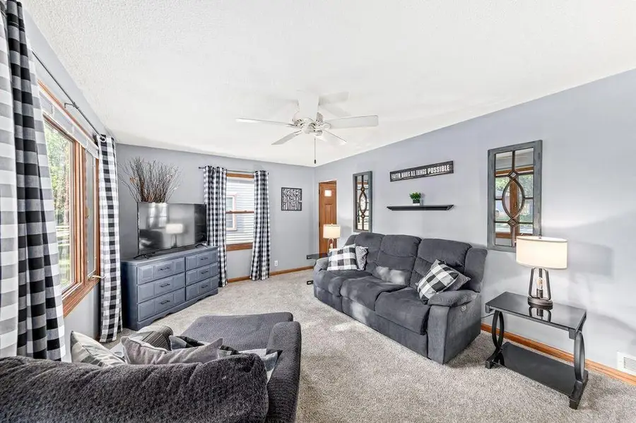 187 N 91st STREET, Milwaukee, WI 53226 - #2