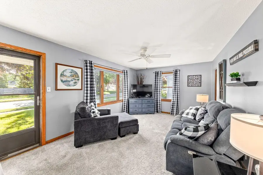 187 N 91st STREET, Milwaukee, WI 53226 - #3