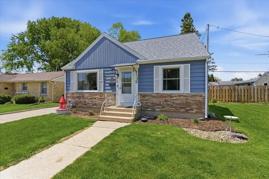 1614 S 22nd STREET, Sheboygan, WI 53081 - #2