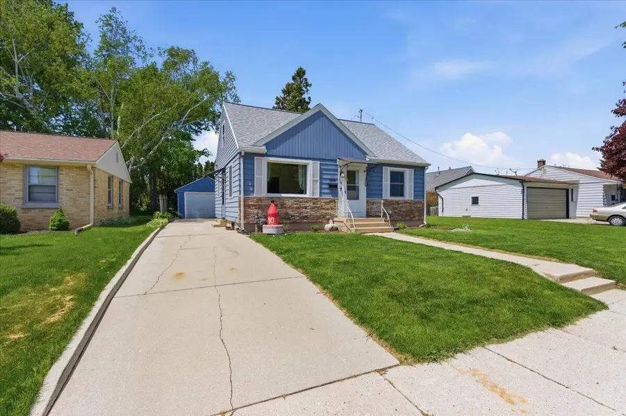 1614 S 22nd STREET, Sheboygan, WI 53081 - #3