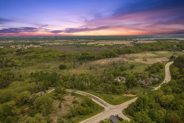 120 AC COUNTY HIGHWAY E, Hartford, WI 53027