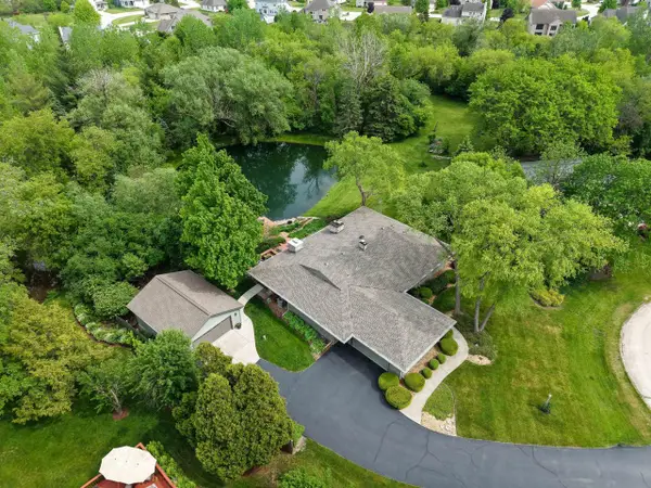 2735 Fenceline ROAD, Mount Pleasant, WI 53406