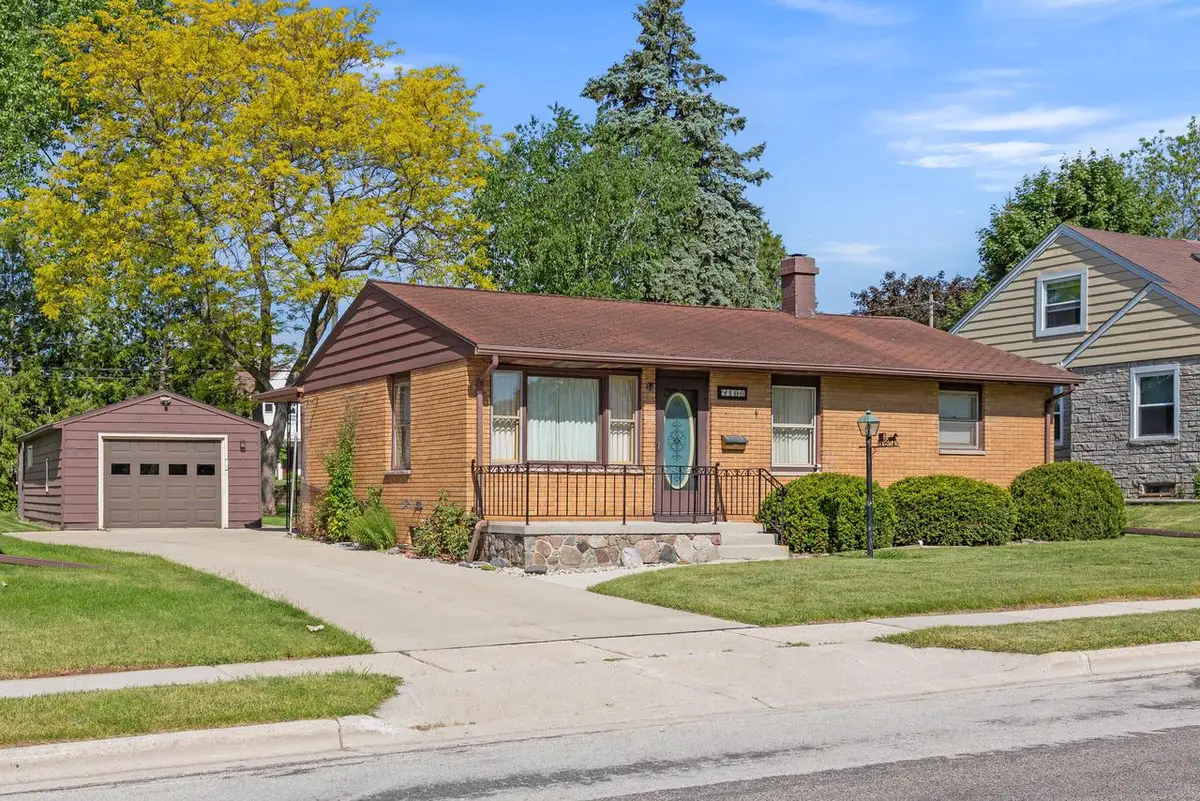 106 N Bruns AVENUE, Plymouth, WI 53073 - #1