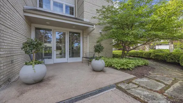 525 Pennsylvania AVENUE #103, Sheboygan, WI 53081