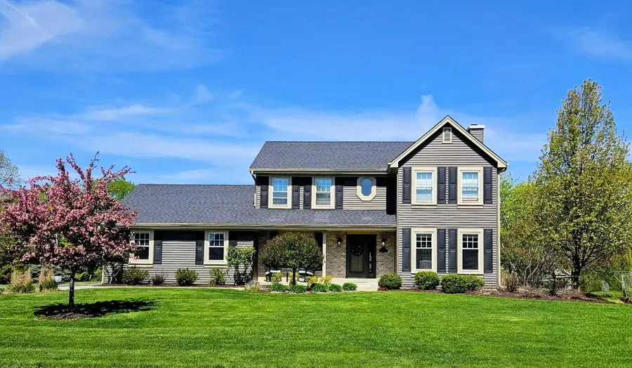 W138N6513 Manor Hills BOULEVARD, Menomonee Falls, WI 53051 - #2